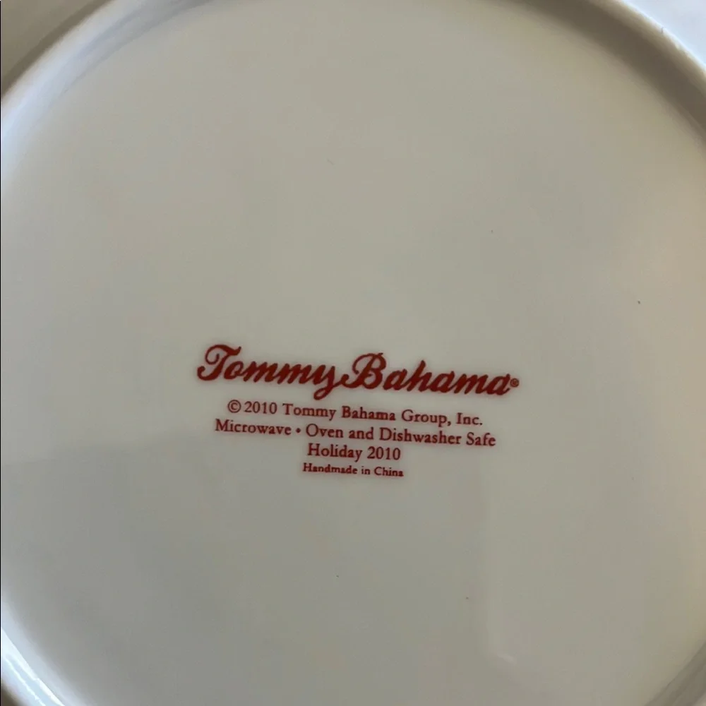 Tommy Bahama Christmas Holiday 2010 - 2 Cocktail Plates Palm Design